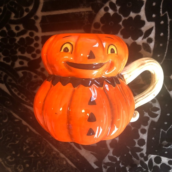 JOHANNA PARKER DESIGNS NEW VINTAGE STYLE PUMPKIN COFFEE MUG NEVER USED HALLOWEEN - Picture 2 of 7